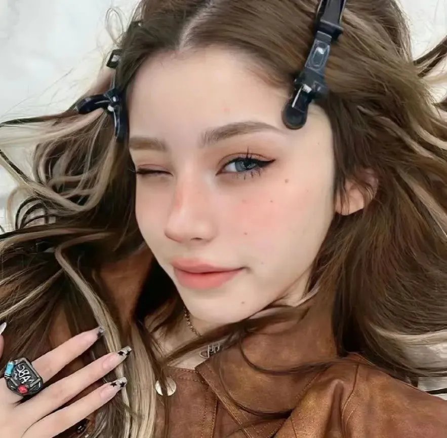 小芽的奇幻人生